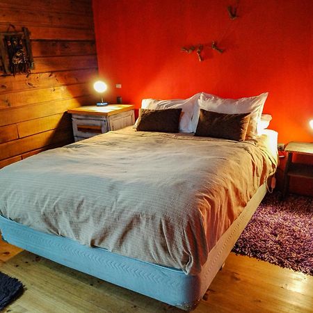 Hostal & Cabanas Luna Del Sur Cucao Ngoại thất bức ảnh