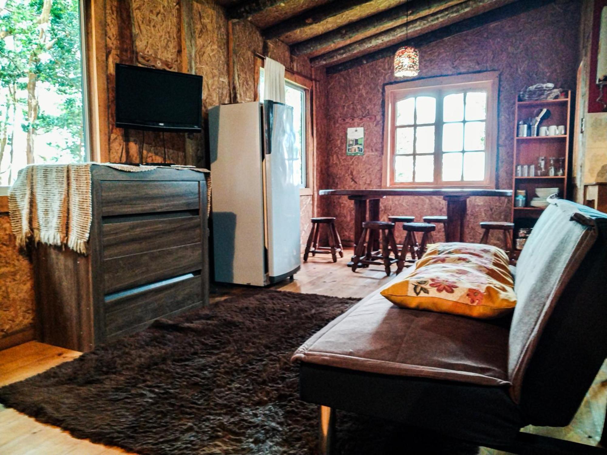 Hostal & Cabanas Luna Del Sur Cucao Ngoại thất bức ảnh